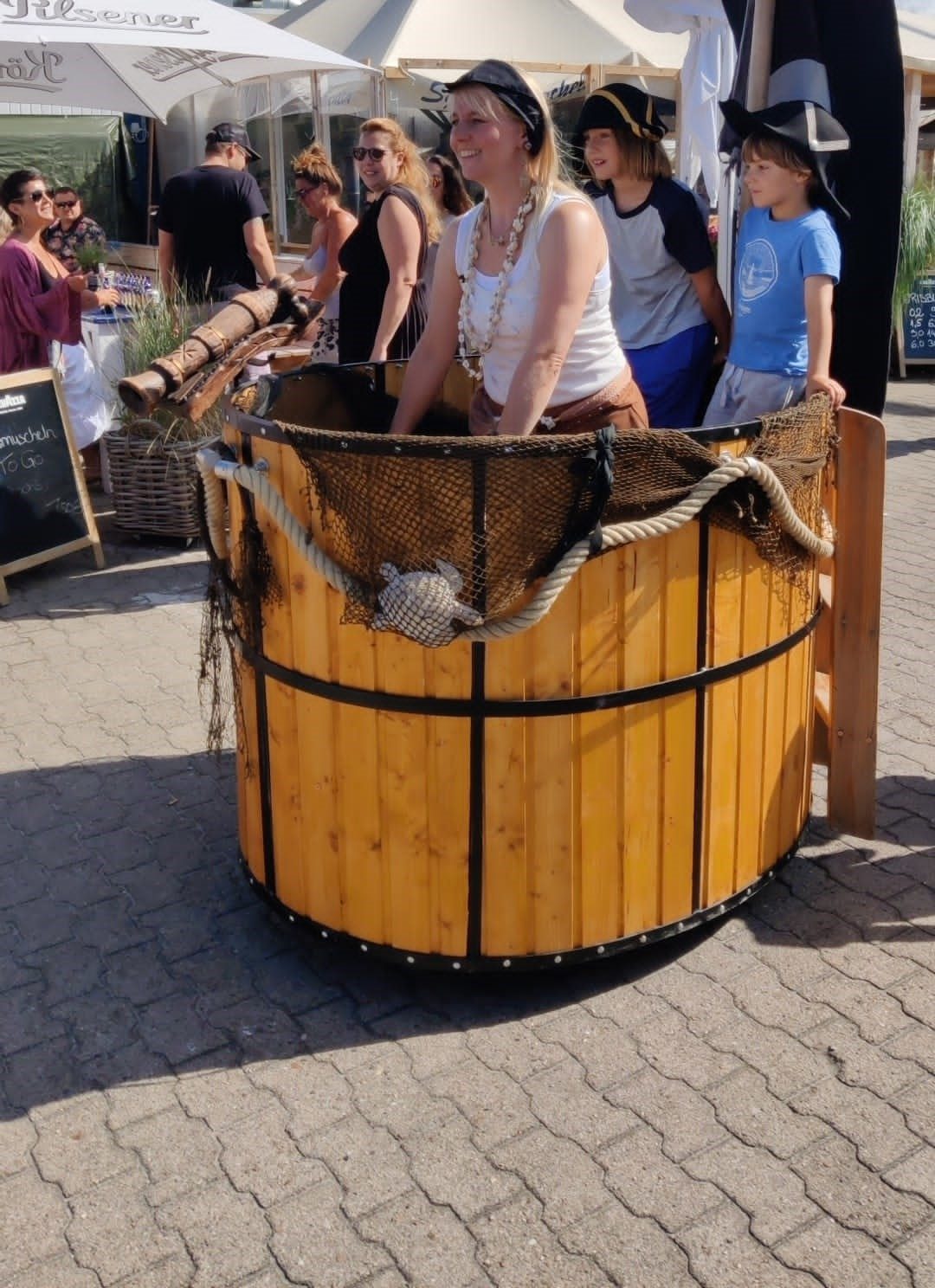 Piraten Walk Act Mitfahraktion für Kinder und Erwachsene